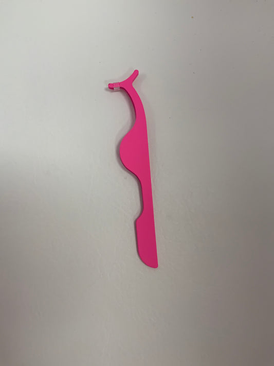 Eyelash strip applicator
